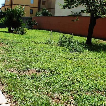 Camera Confortevole Tra Roma E Ostia Acilia Exterior photo